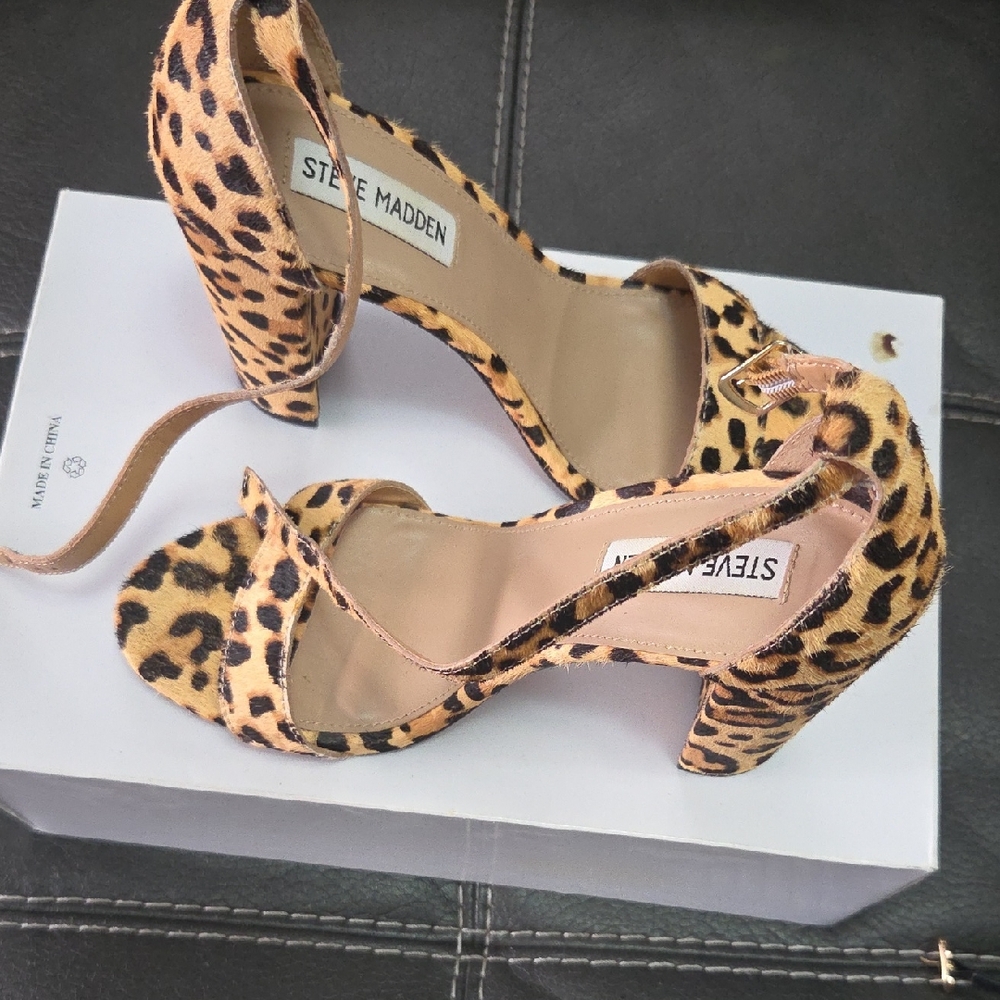 Steve Madden Leopard Ankle Strap Block Heels - Tan/Black